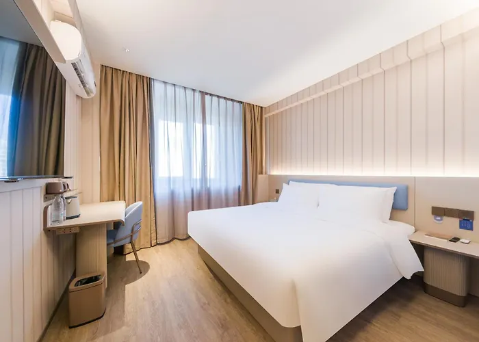 Hanting Hotel Ningbo Yinzhou Wanda
