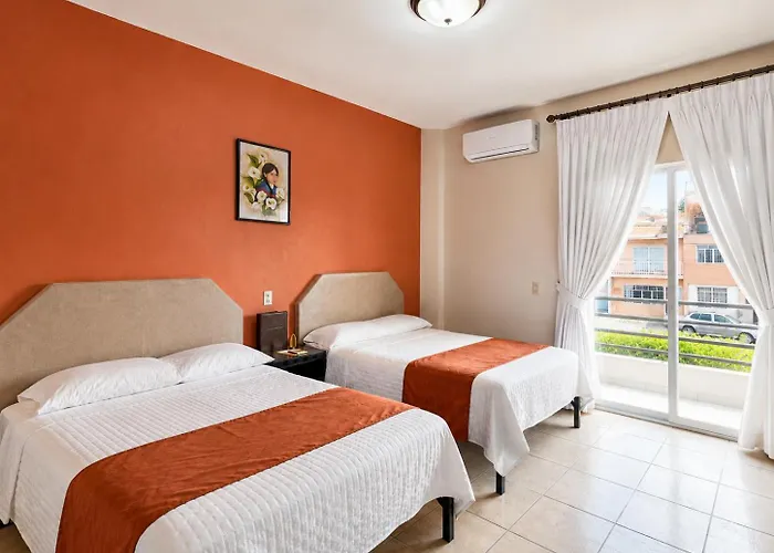 Hotel Valle Del Huajucar