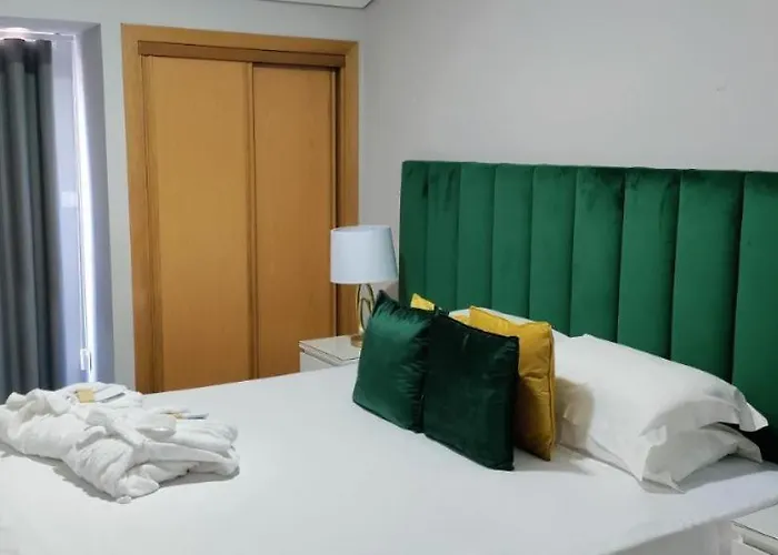Villa B Suites And Rooms