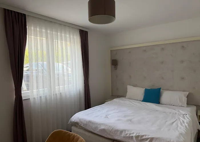 Princesha Gresa Hill Hotel
