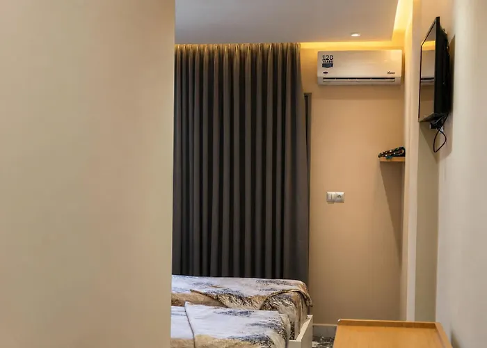 Hotel Aguelmam