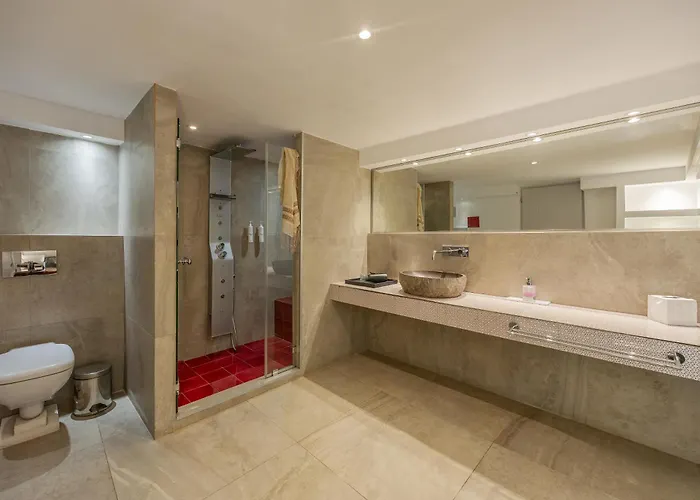 Mancave Sanctum Caldera Suites