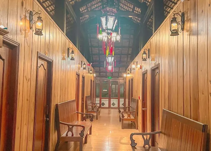 Huong Xua Hotel