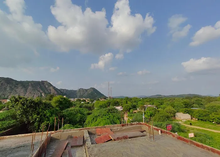 Aravalli Mount View Hotel And Restaurant Samode