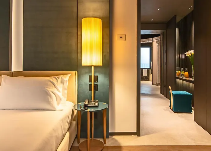 Hotel Teatro Di Pompeo Rome