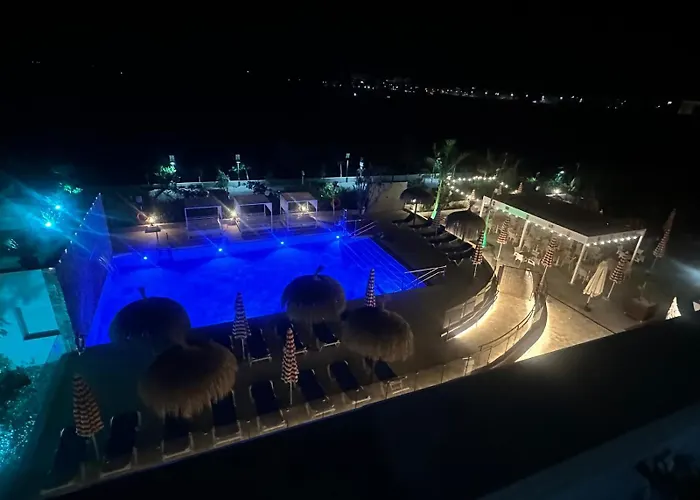 Hotel Avenida Tropical By Bossh! Hotels