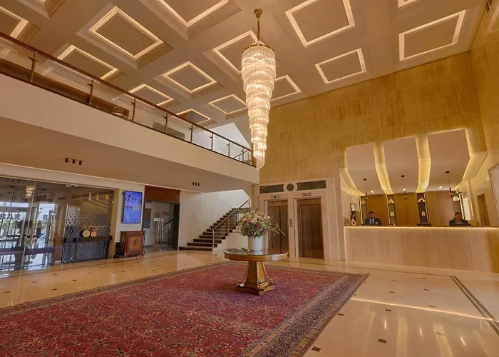 Riviera Hotel And Beach Lounge, Beirut