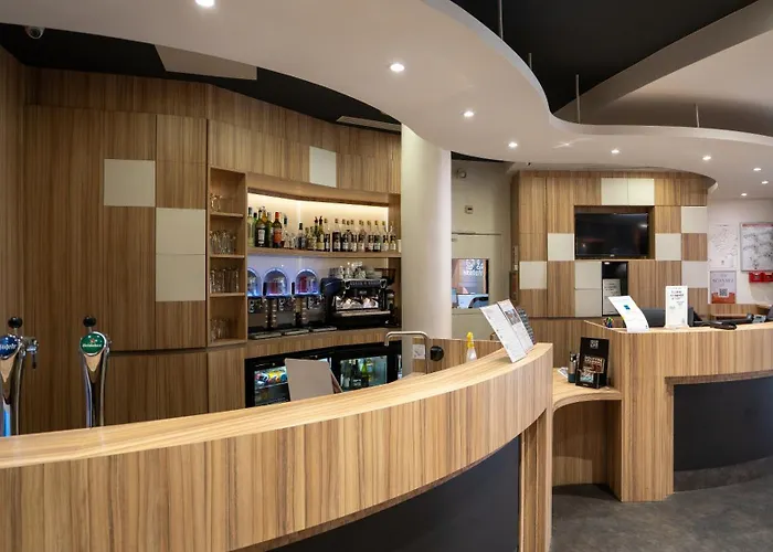 Comfort Hotel Clermont Saint Jacques