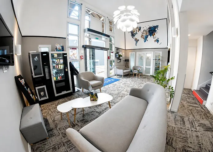 Kyriad Hôtel La Fleche