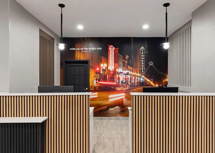 La Quinta Inn & Suites By Wyndam Knoxville West