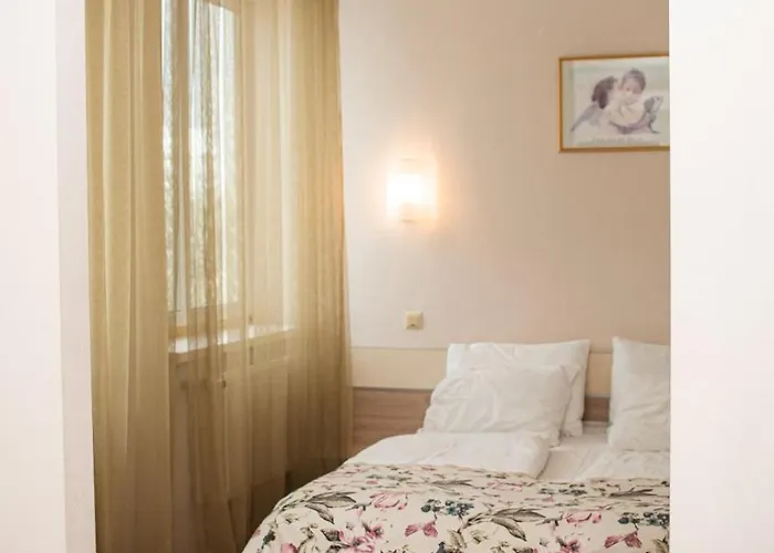 Hotel Merkuriy