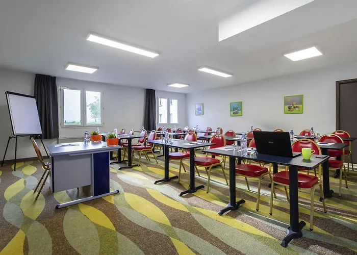 Ibis Styles Gien
