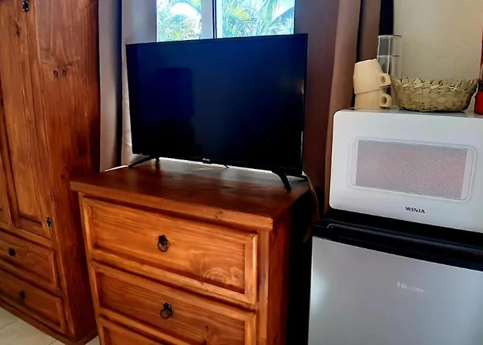 La Paloma Oceanfront Retreat