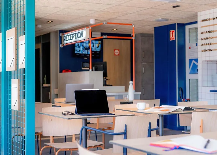 Ibis Budget Le Cannet Des Maures