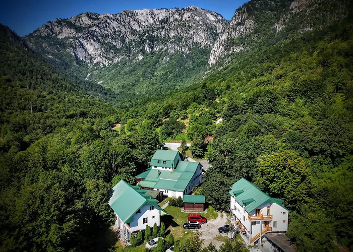 Hotel Ravnjak