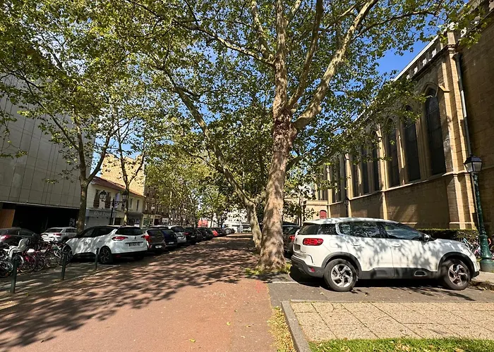 Hotel Paris Vesinet -Ex Auberge Des 3 Marches