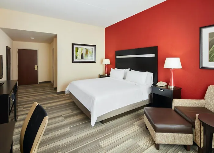 Holiday Inn Express & Suites I-26 & Us 29 At Westgate Mall By Ihg