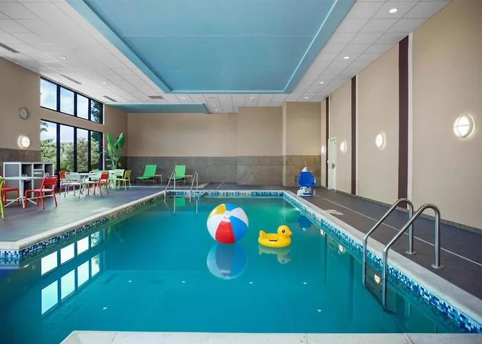 Home2 Suites By Hilton Milwaukee Airport