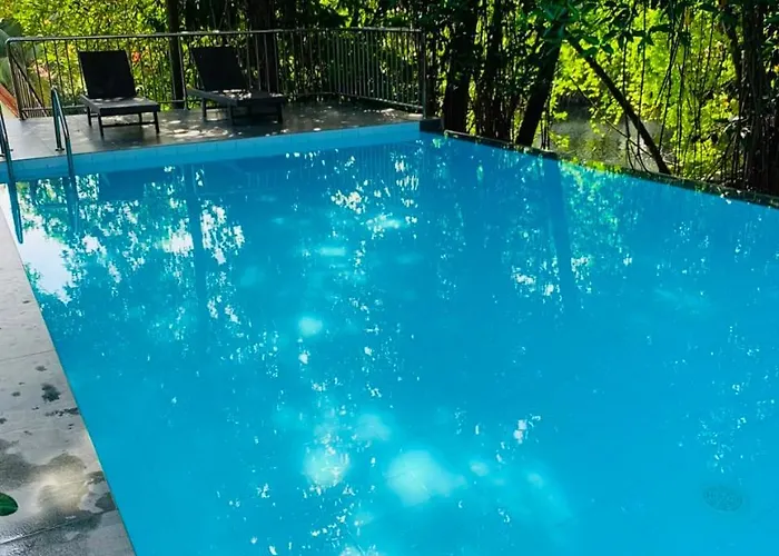 Arena Hotel