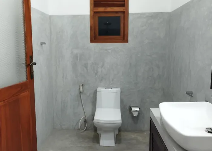 Villa Marina Hikkaduwa
