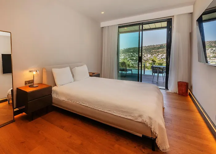 Mare Deluxe Residences & Villas