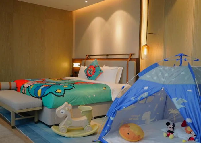 Holiday Inn Zhuhai City Center By Ihg