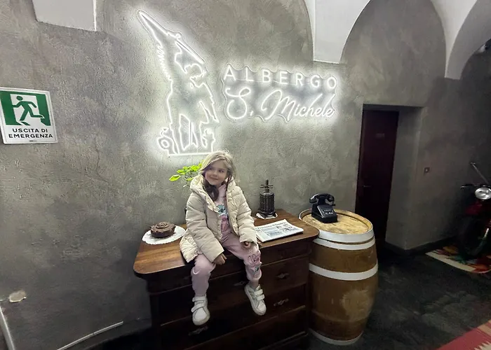 Albergo San Michele Tirano