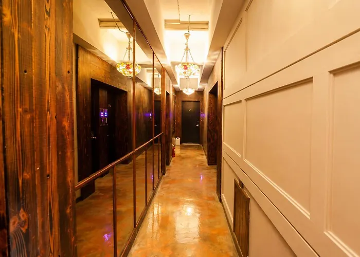 February Hotel Seongseo