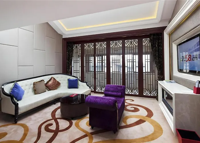 Eden Club House