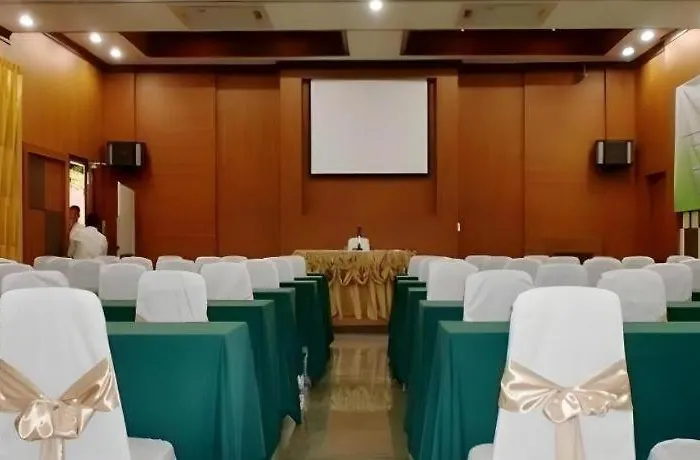 Grand Vissanu Hotel