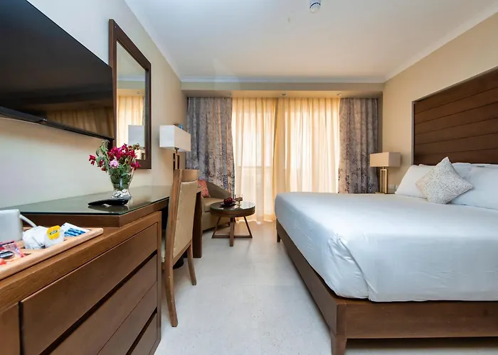 Retac Abu Simbel Nefertari Hotel