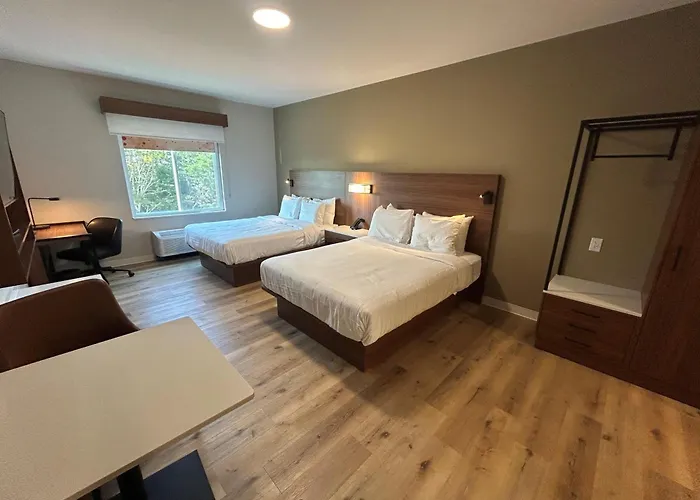 @Home By Best Western Mcdonough Atlanta South