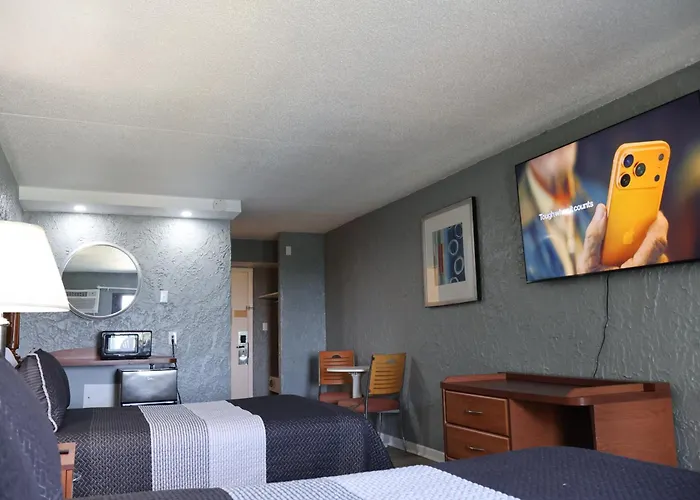 Ocean 12 Beach Hotel