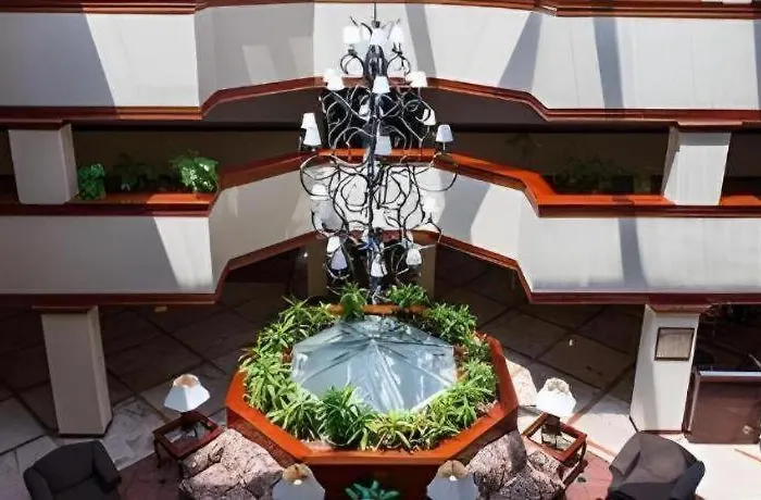 Westford Regency Inn & Conference Center