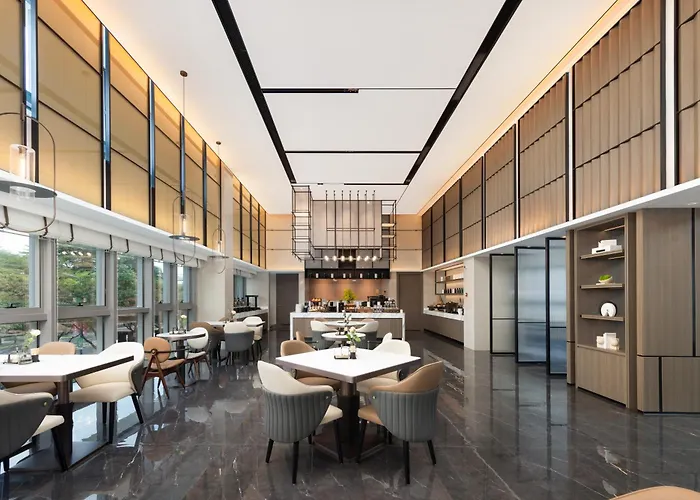 Atour Hotel Dongguan Nancheng Central Plaza