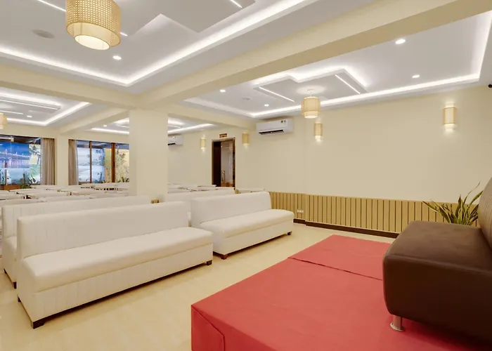Casa Amarilla Hotel