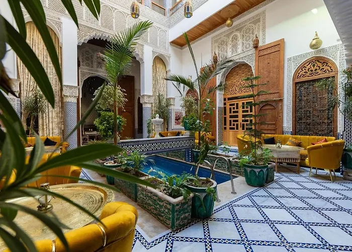 Riad Saiss