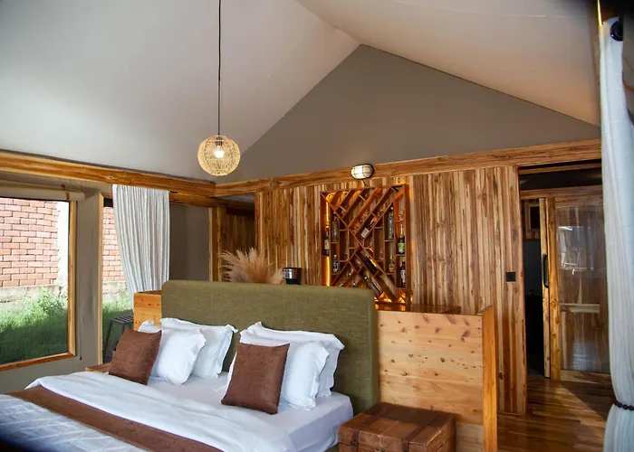 Bech Serengeti Luxury Camp