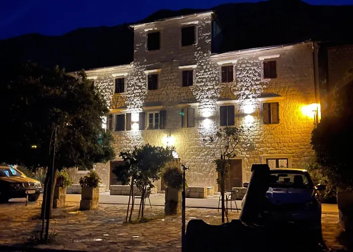 Villa Old Mariner
