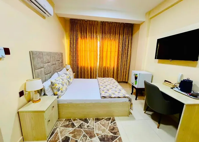 Mudha Hotel