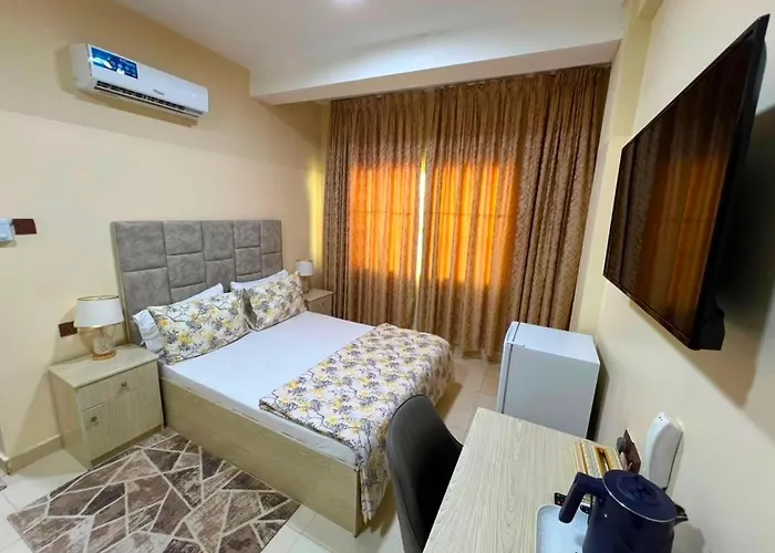 Mudha Hotel