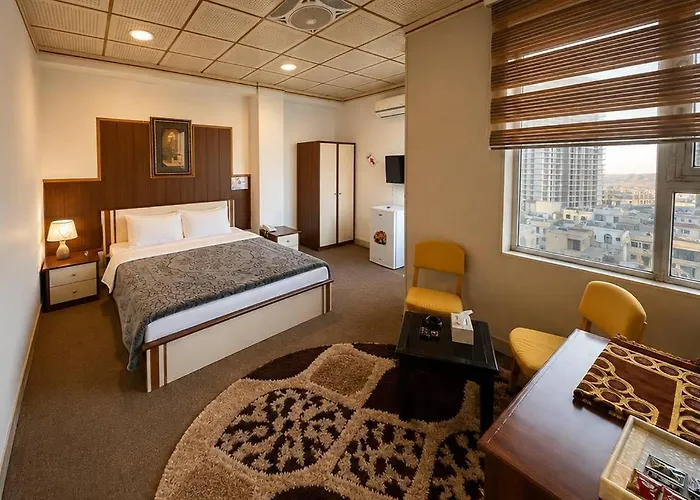 Oskar Hotel