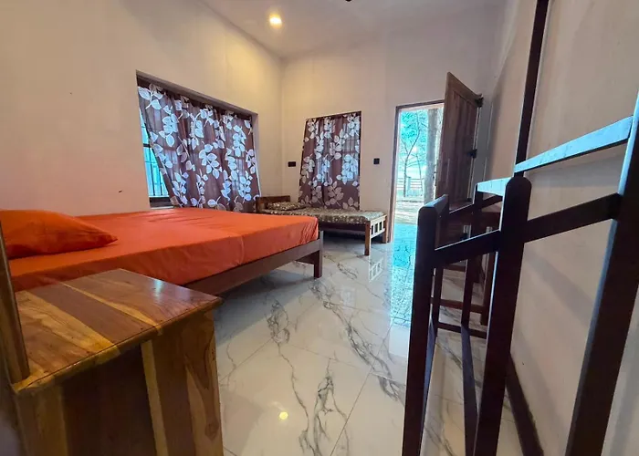 Seasong Bungalow Arugambay