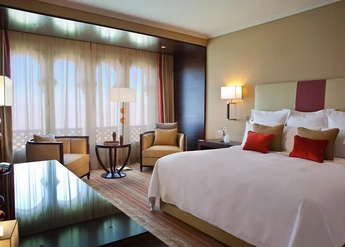 Alcazar Hotel