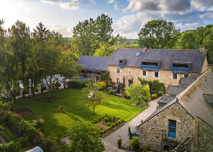 Logis Hôtel Le Manoir Des Portes