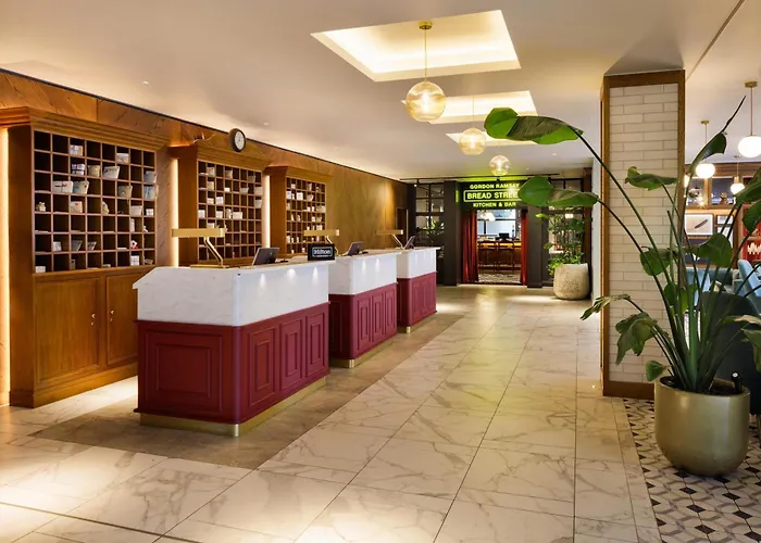 Doubletree By Hilton Bath