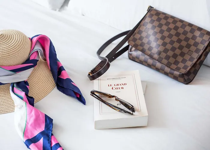 Hotel Plaza Biarritz Plage - Handwritten Collection