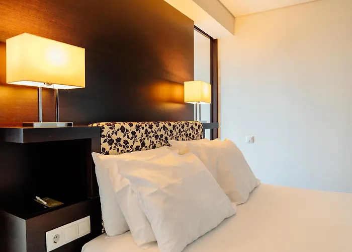 Axis Porto Business & Spa Hotel
