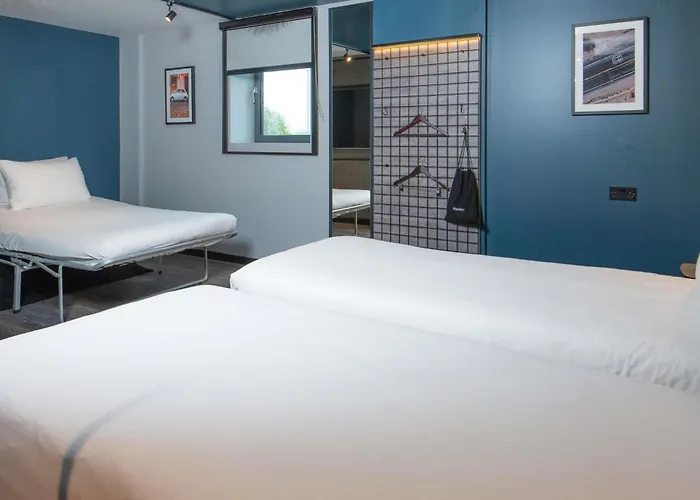 Ibis Styles London Gatwick Airport