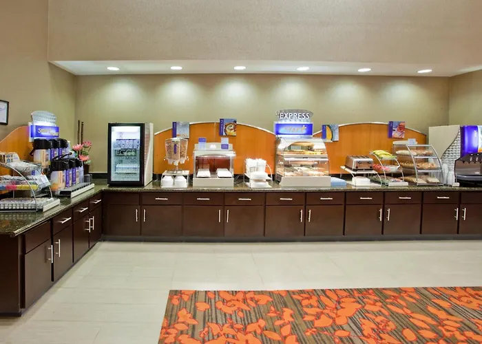 Holiday Inn Express Augusta North By Ihg
